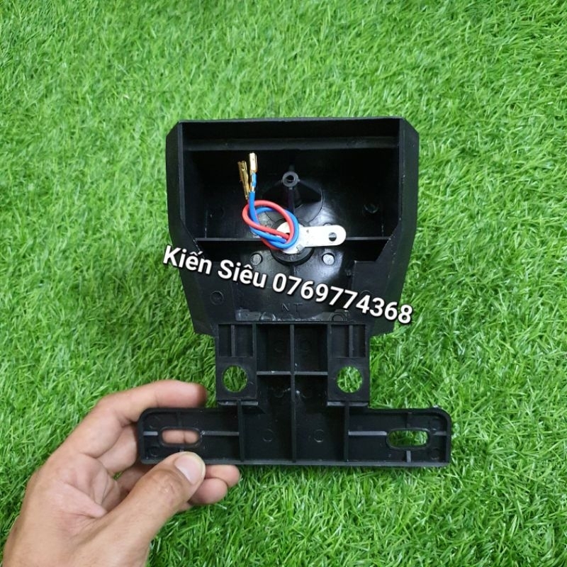 Đèn hậu xe cub 82-84-DD