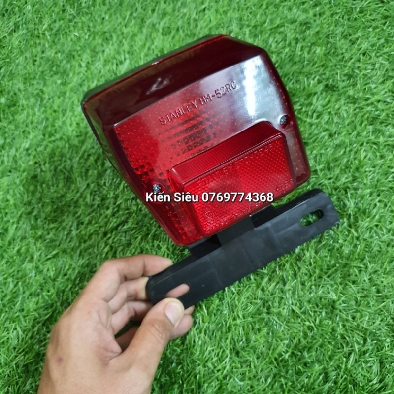 Đèn hậu xe cub 82-84-DD