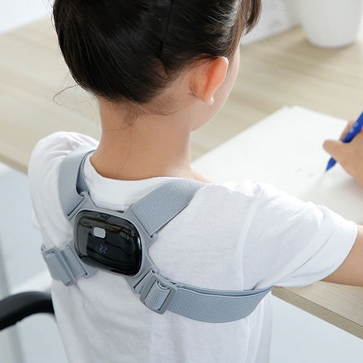 Đai chống gù lưng trẻ em và người lớn cảm biến thông minh