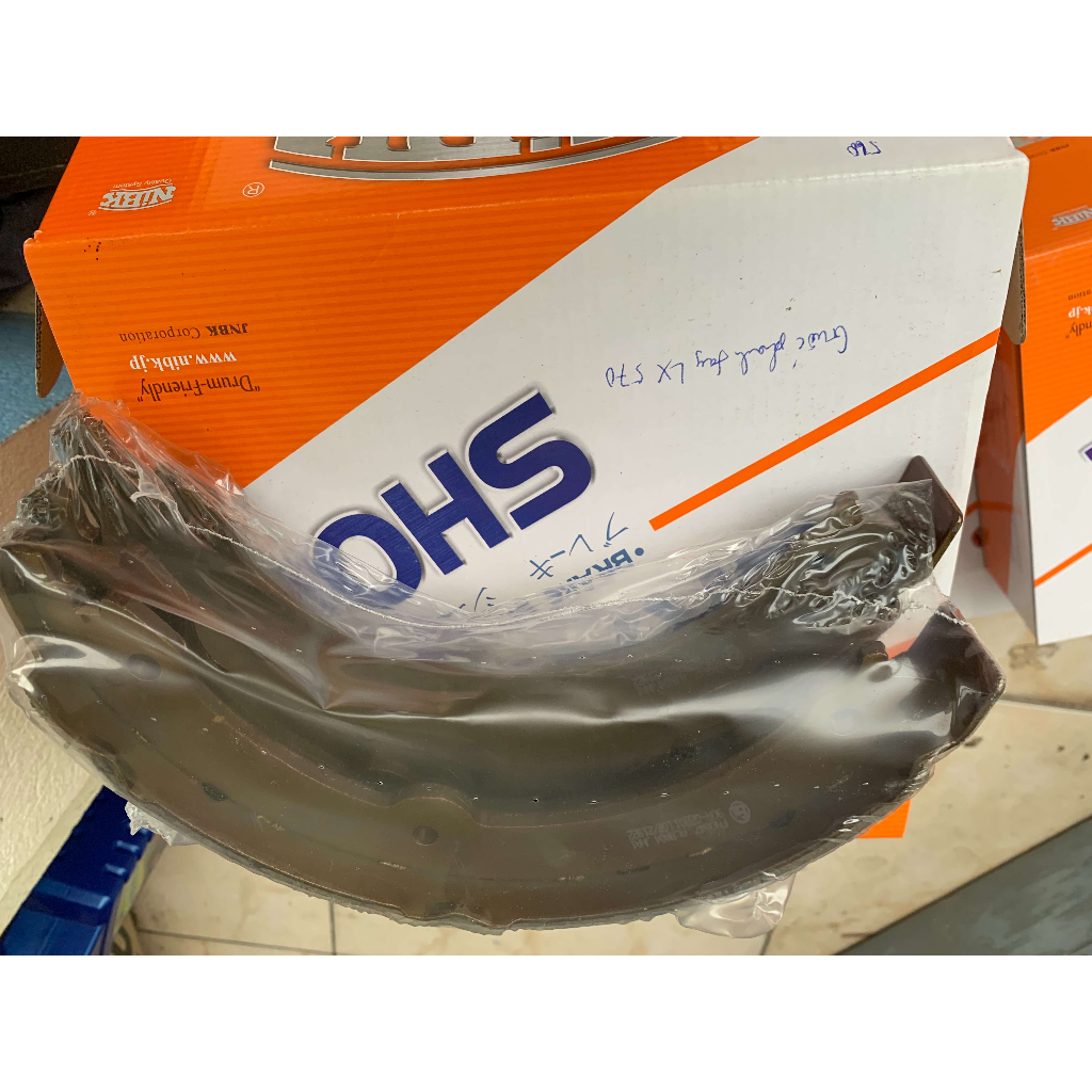 Guốc phanh tay Lexus LX570