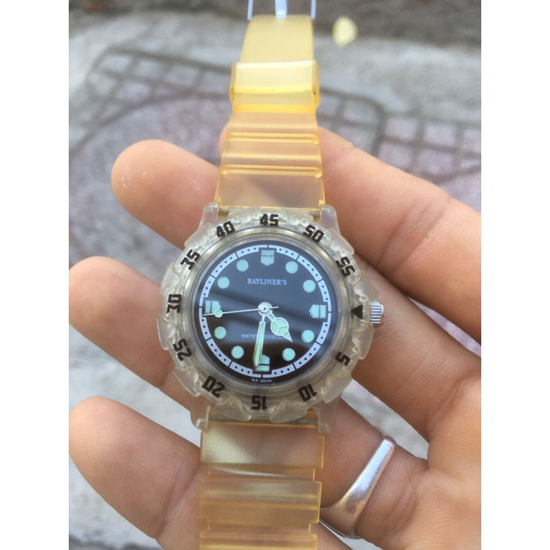 Đồng hồ  Nhật si trẻ em Nam nữ dùng được .!!!!