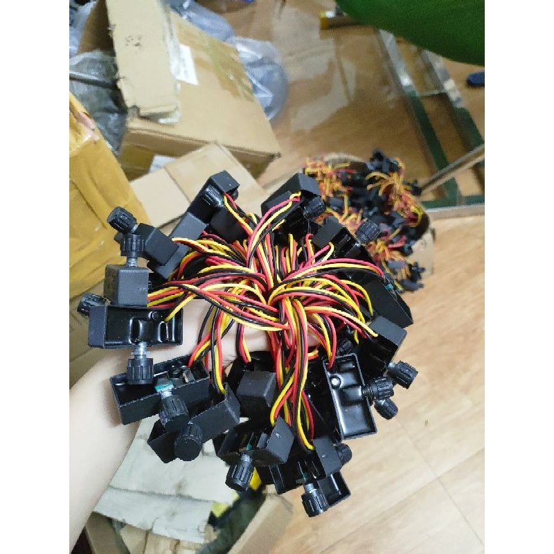 Điều tốc chiết áp 12V-10A. Điều chỉnh tốc độ motor 775,895,885 bộ điều chỉnh tốc độ máy bơm