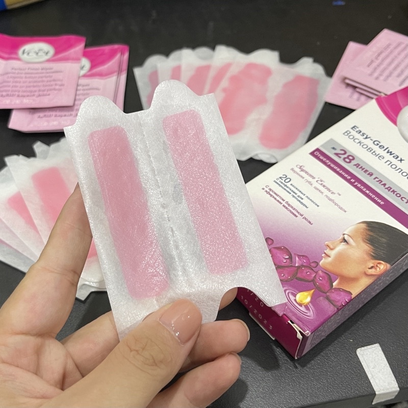 Măng tây baby - Lẻ Miếng dán tẩy lông mặt và ria mép veet