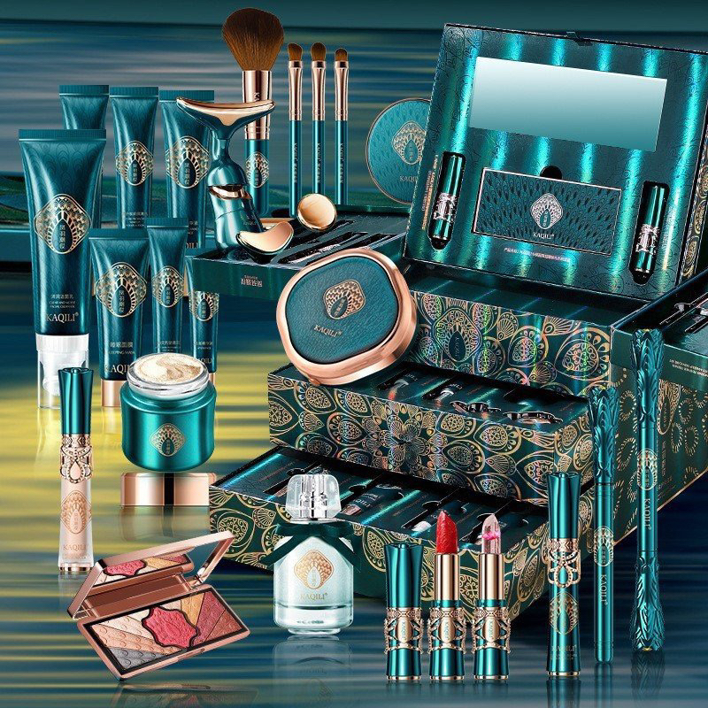 VIP - Bộ trang điểm kèm dưỡng da 26 món Kaqili