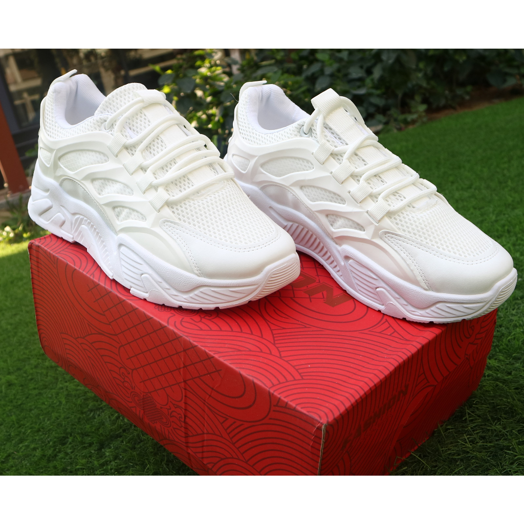 ☆ CỰC PHẨM 2023 ☆ Giày Sneaker Trắng TK101_ Breaking phiên bản mới