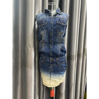 đầm(only)chất đẹp,lỗi nhỏ ,tồn kho