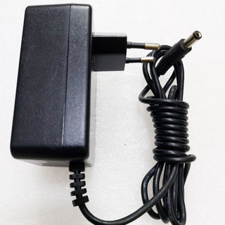 Cục sạc 15v/2a ..hàng bãi..sạc chuẩn dành cho loa kéo