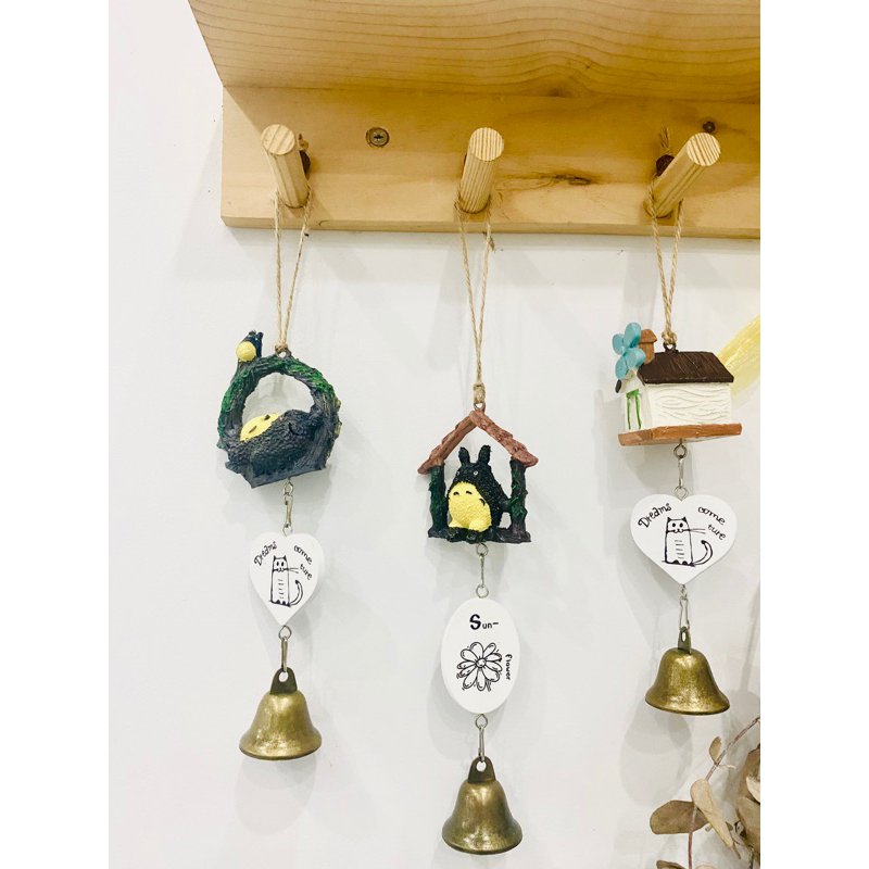 Chuông gió hình Totoro, ngôi nhà gỗ xinh xắn, phong cách vintage
