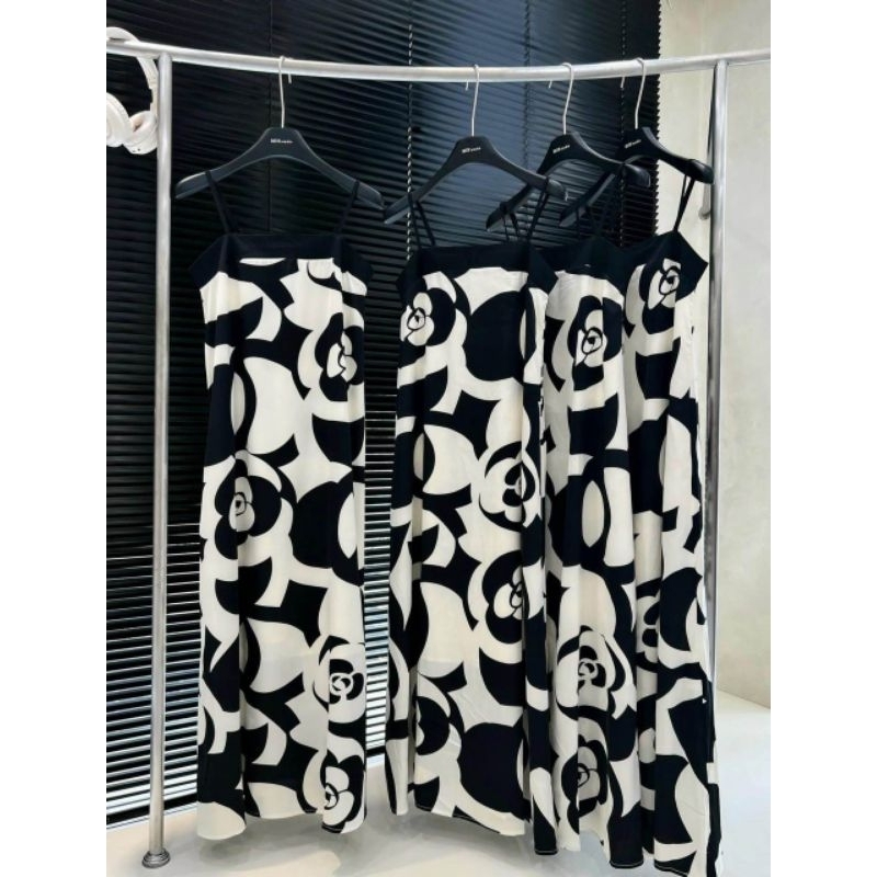 Váy 2 dây hoa trà