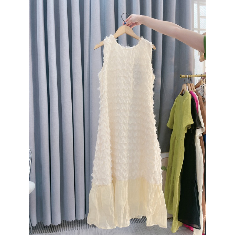 Váy lông vũ sát nách khóa kéo sau 3m có túi hông siêu hot