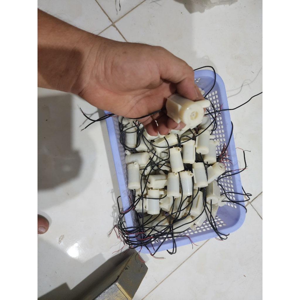 Thanh lý bơm nằm mini 3v 5v giá rẻ