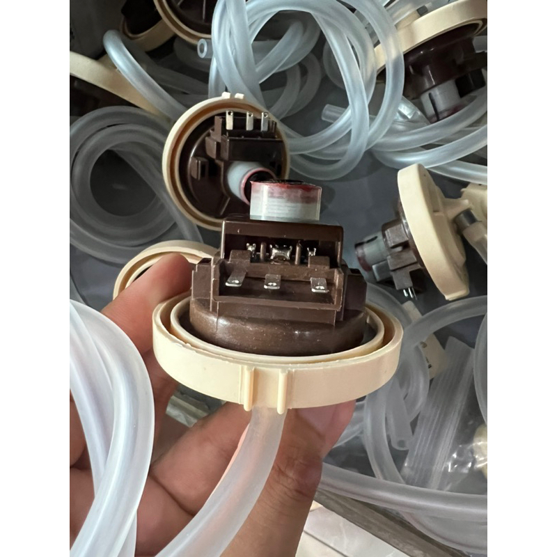 PHAO CẤP NƯỚC MÁY GIẶT LG