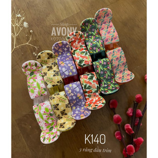 Kẹp tóc càng cua 3 răng tròn in hoa Honey - Bấu tóc, cào tóc