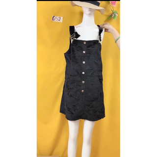 đầm yếm nhung size M/M+.s652
