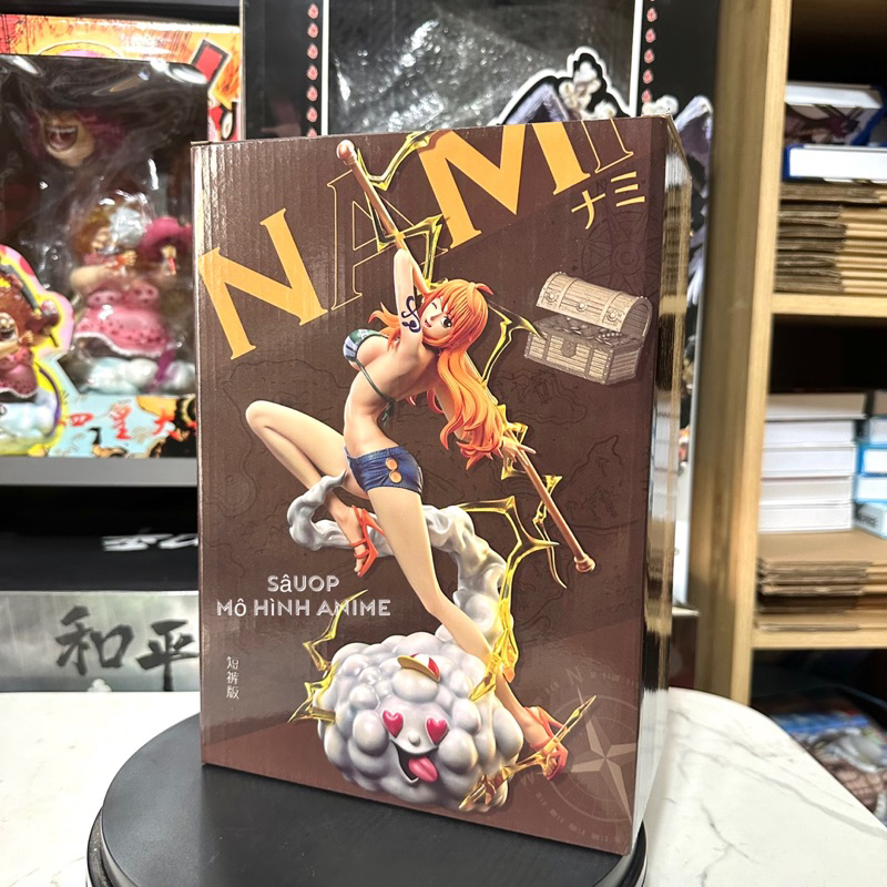 Mô hình Nami quần short cộng hưởng Zeus cao 32cm