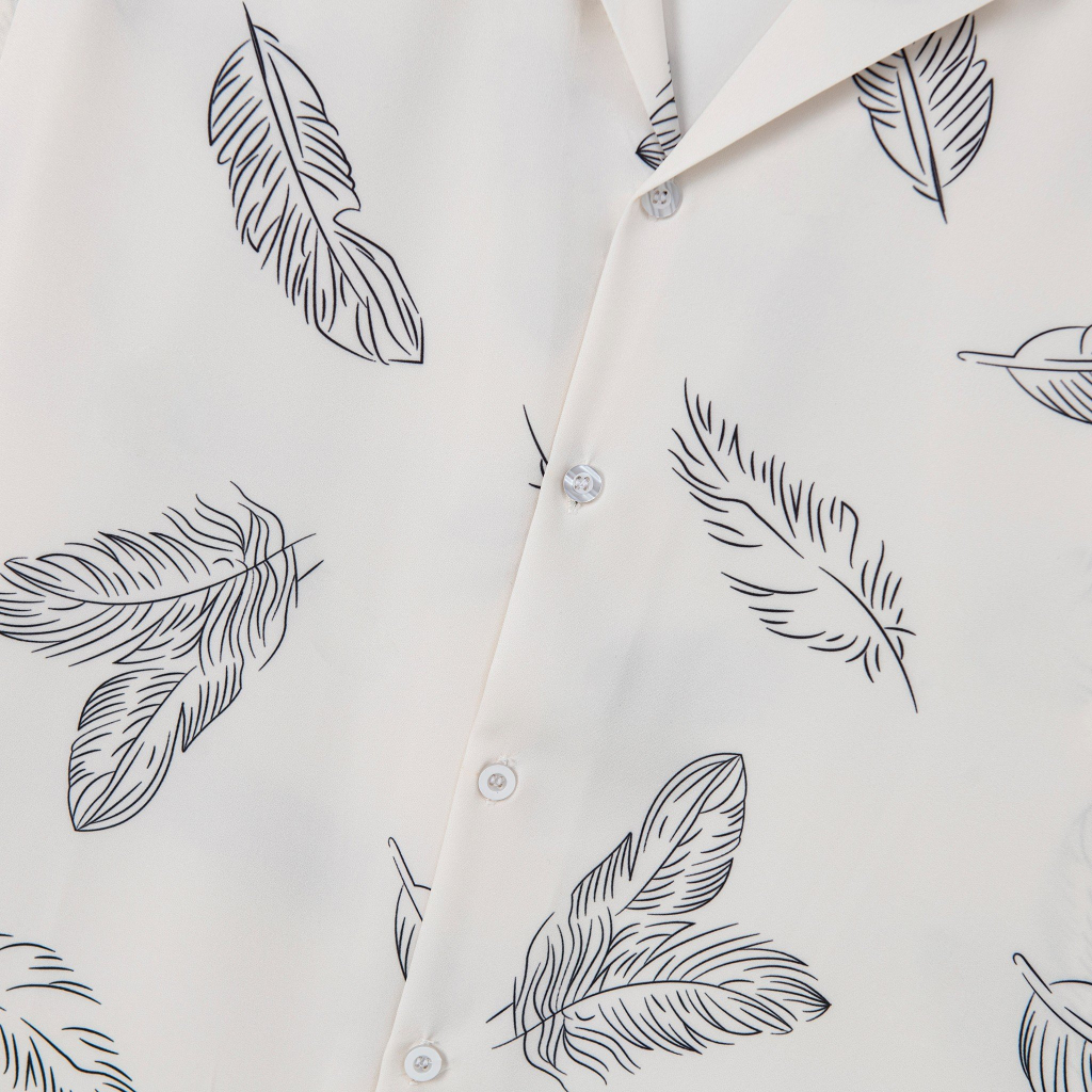 Áo sơ mi TOPGU họa tiết Lông Vũ, vải lụa thoáng mát không nhăn, form regular