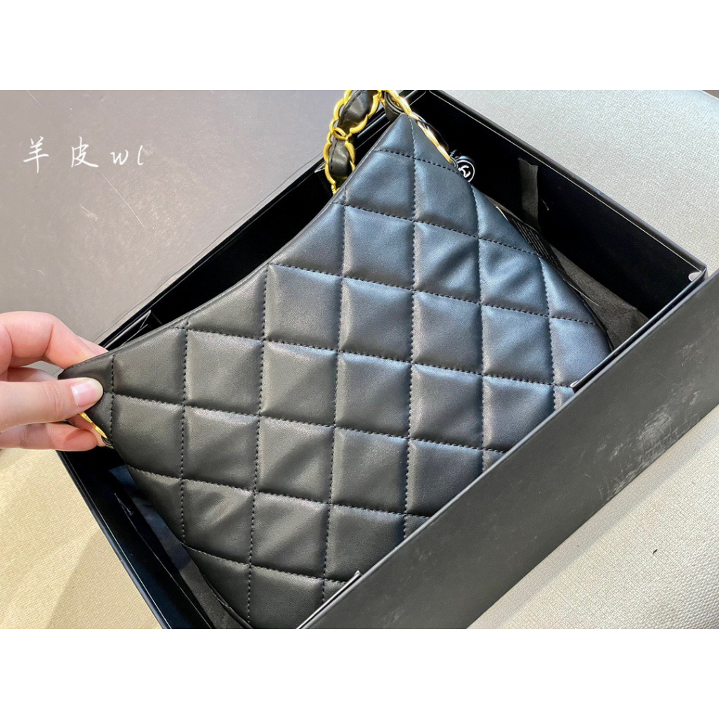 TÚI CHA NEO HOBO SZ23 DA MỊN