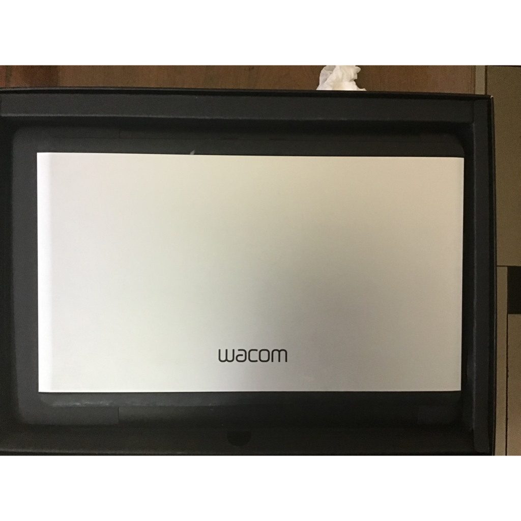 Bảng vẽ wacom cintiq 13 dtk-1300 dtk-1301