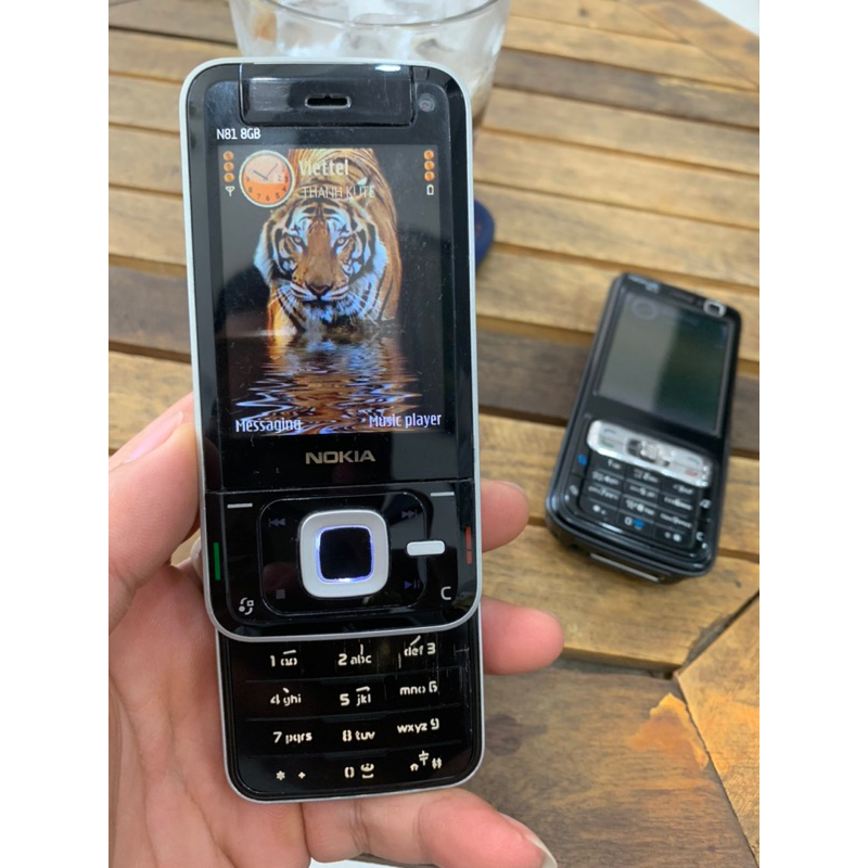 NOKIA N81_8gb