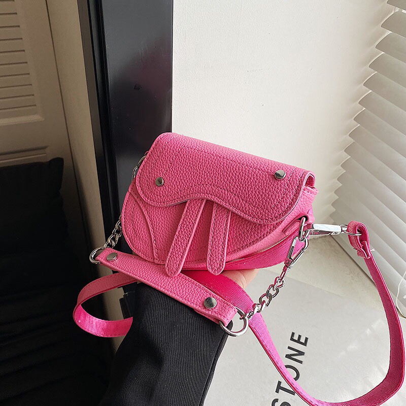 Túi xách nữ mini Saddle Bag có dây đeo chéo dáng yên ngựa mẫu mới size 14cm