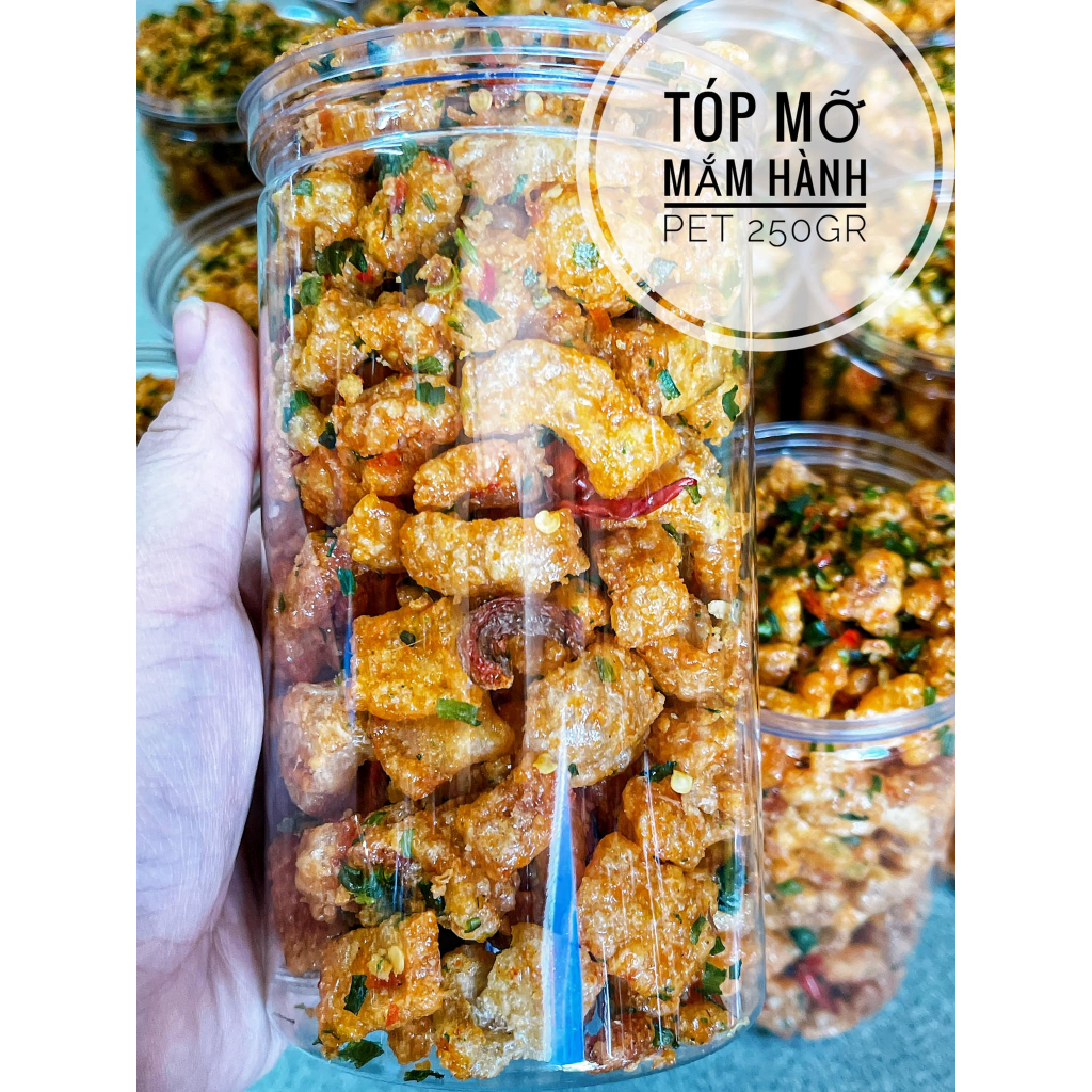 Tốp mỡ liền da sấy giòn rim nước mắm hành phi thơm ngon hộp pet 250gr