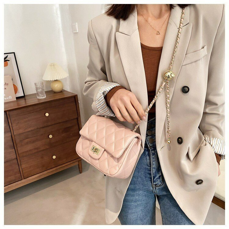 Túi Xách Nữ Đeo Chéo, Đeo Vai Da Trơn Họa Tiết Ô Trám, Phối Dây Xích Có Quả Cầu Lạ Mắt Sang Chảnh CIN017