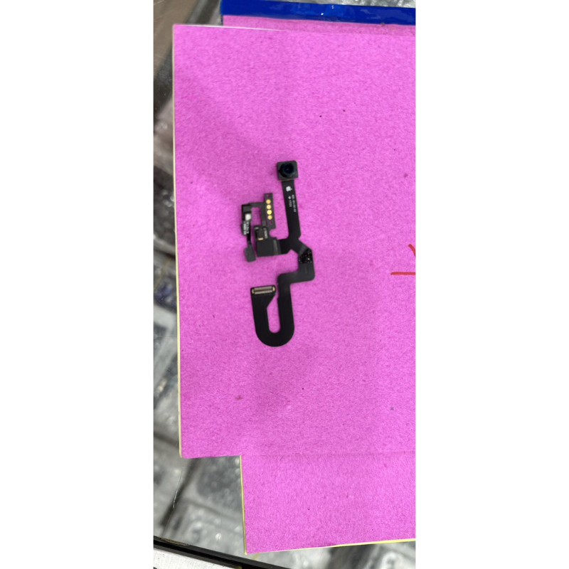 Cam trước ip zin bóc- Bảo hành 8 tháng