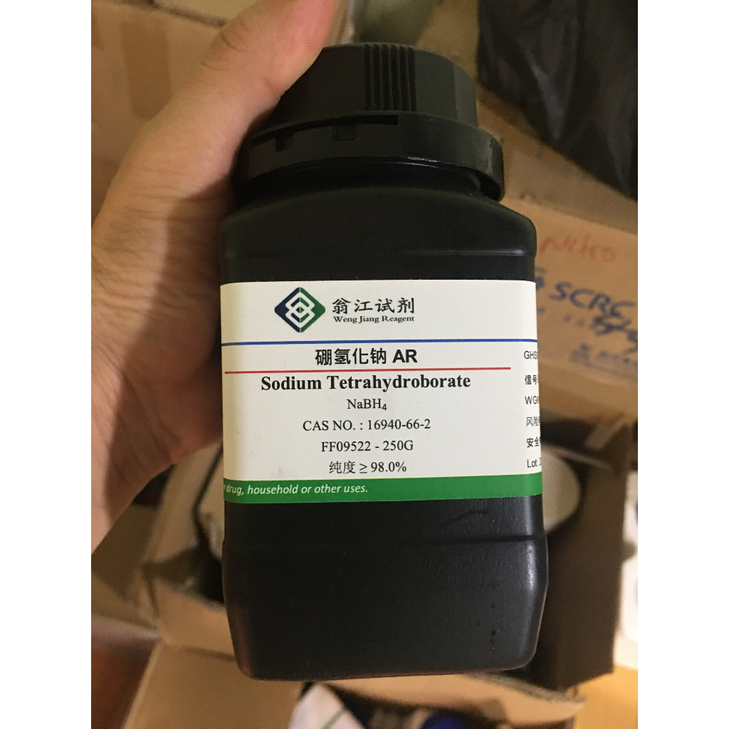 Hóa chất Sodium borohydride NaBH4 98% CAS 16940-66-2 chai 250g