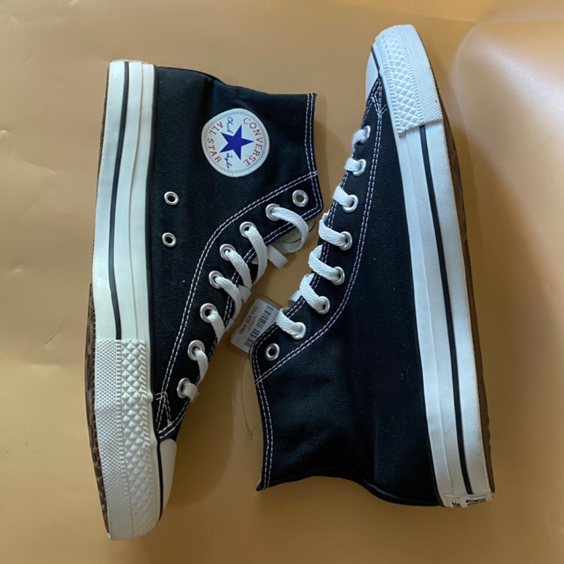 Giày chính hãng đã qua sử dụng