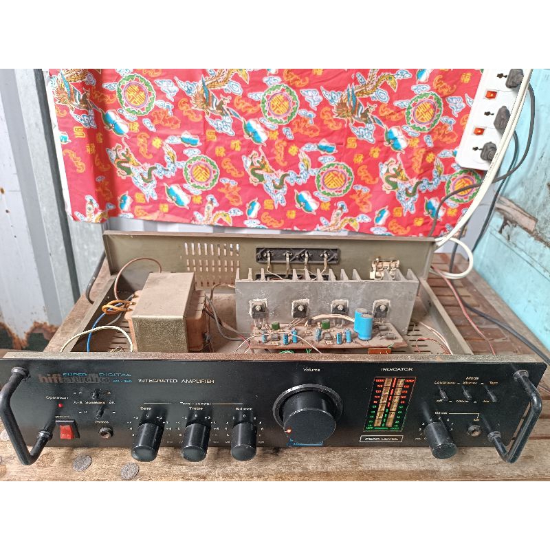 Amplifier cổ hoài niệm thế hệ 7x 8x