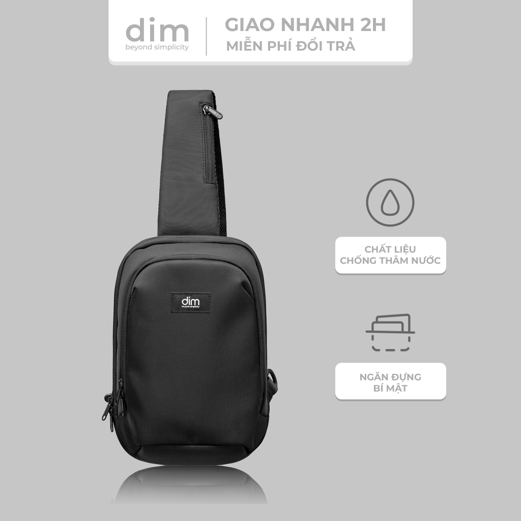 Túi đeo chéo DIM Smart Bag - Chất liệu chống thấm nước
