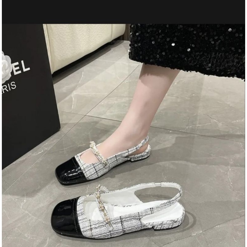 Giày búp bê hở gót đính hoa nhí ngọc. 937