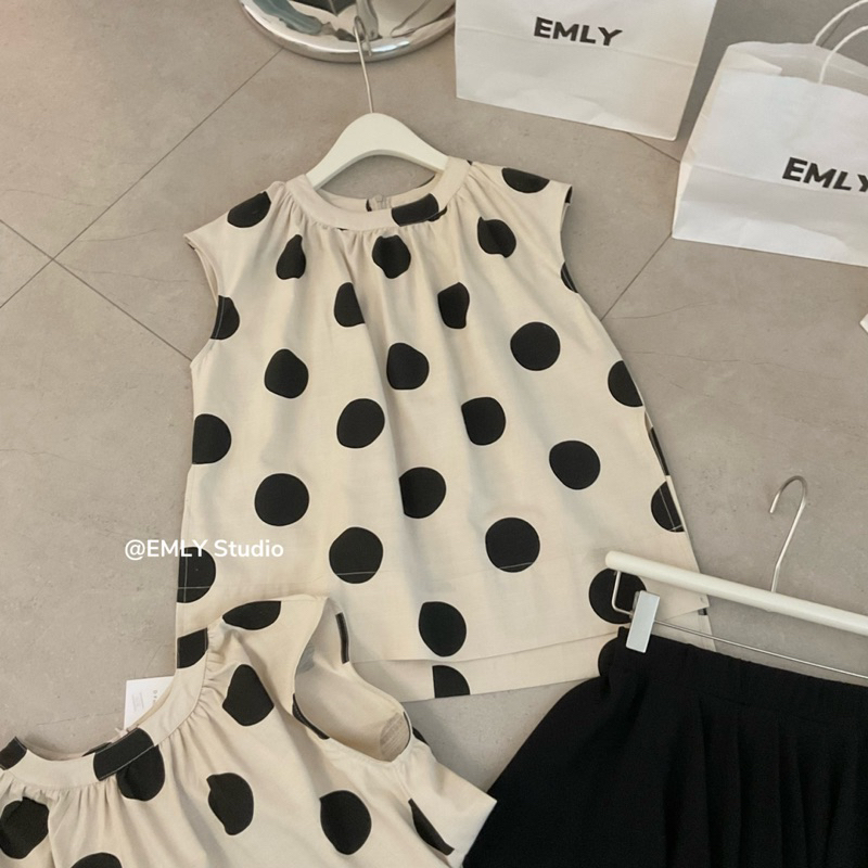 Áo Đũi Chấm Bi Kim Anh Bùi Hot Hit Hàng QC