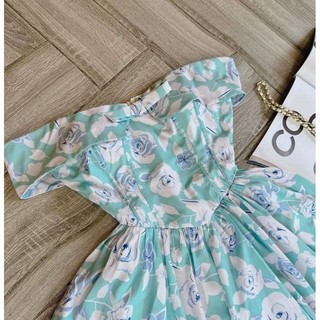 Đầm hoa bẹt vai Chocco