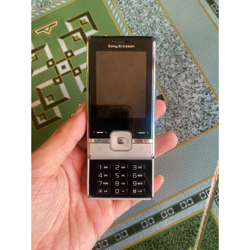 Xác điện thoại Sony Ericsson T715 màn lên đẹp