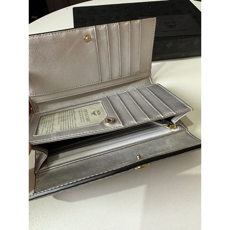 Ví dài cầm tay nam/ nữ cao cấp mcm da thật