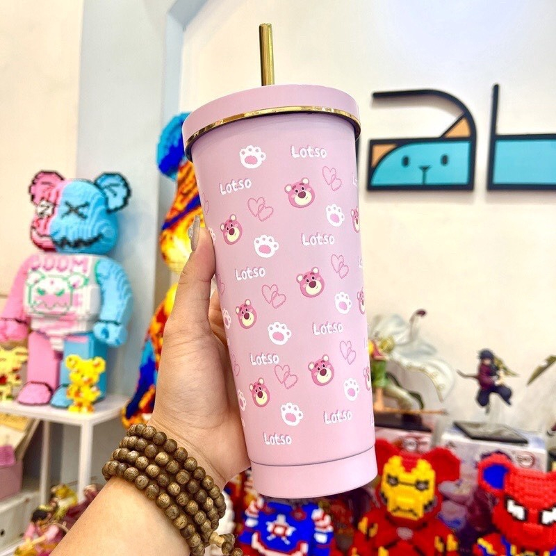Ly Giữ Nhiệt Gấu Dâu LOTSO 750ML, Bình Giữ Nhiệt Inox 304 Tặng Kèm Ống Hút Cọ Vệ Sinh Và Túi Đựng Tiện Lợi