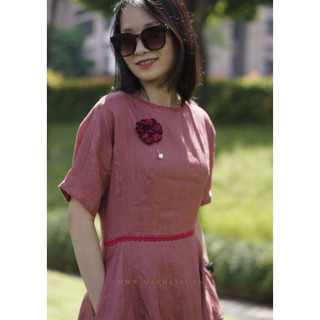MaxMessi - Đầm xòe chữ A nữ Linen Tưng Aremium ARIEL cổ tròn tay ngắn thêu hoa