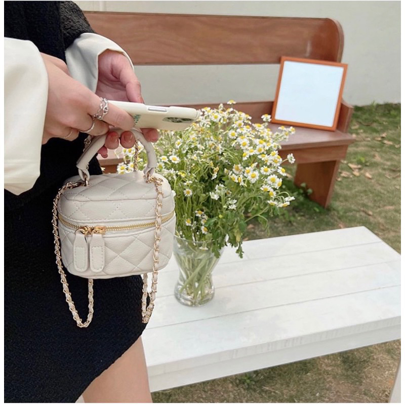 Túi xách cho bé các hãng g.c , gấu dâu , dio.r