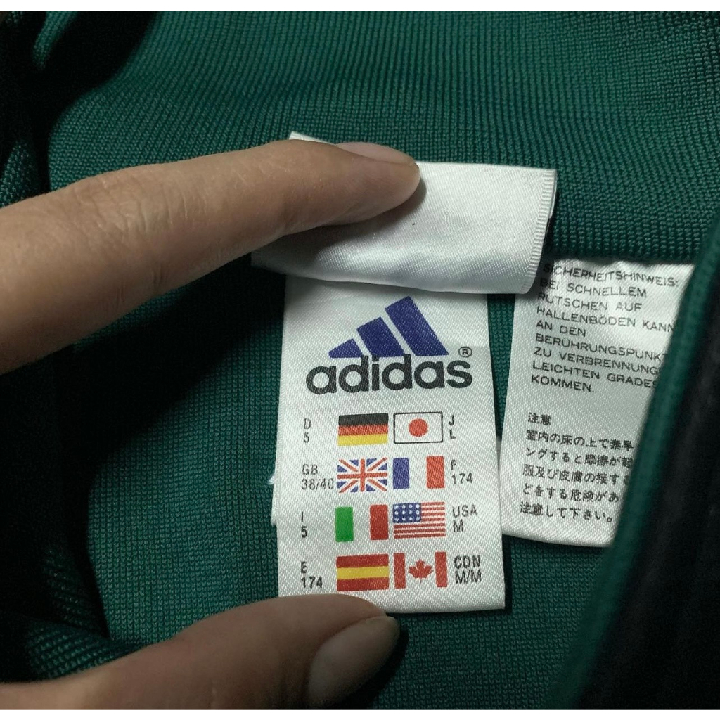 Áo khoác umi ADIDAS chất poly cao cấp dày dặn . chuẩn fomr mẫu mới siêu xịn xò COOL STORE M4