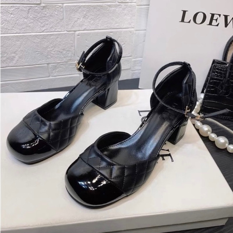 Order 🌸 Giày mũi tròn phối đen gót vuông quai hậu 5cm