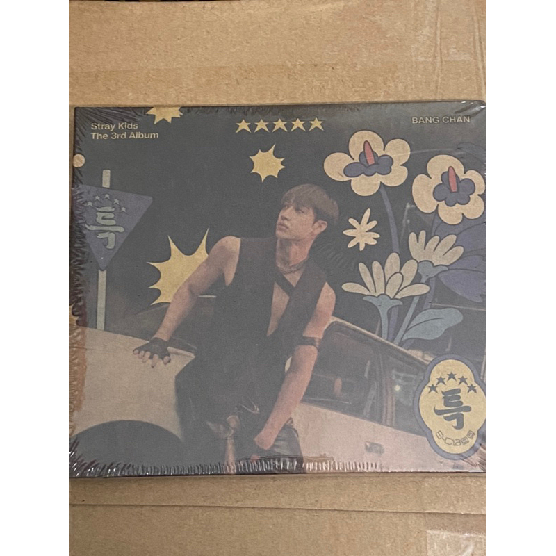 HỘP ĐỰNG ẢNH VÀ CARD "5 STAR" STRAY KIDS