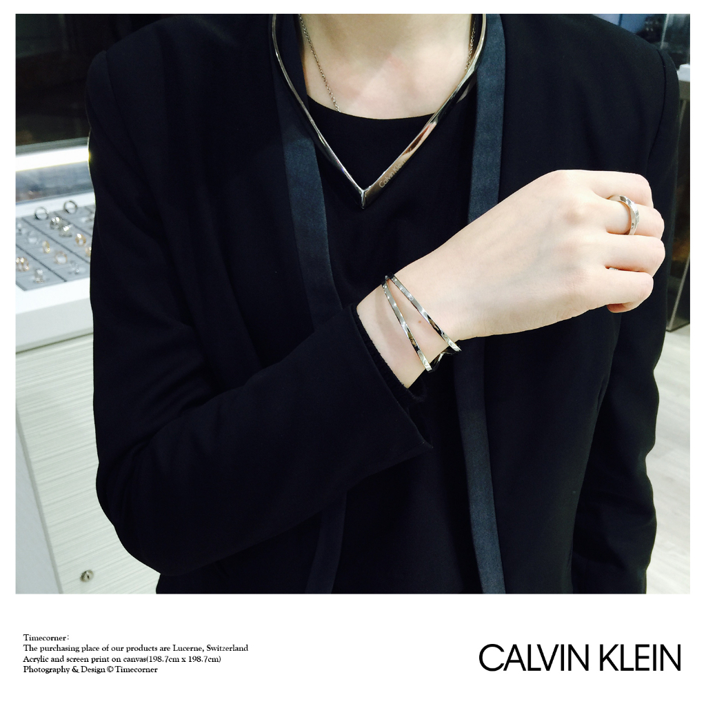 Vòng tay nam nữ Calvin Klein Outline Bangle 2102, lắc tay cặp đôi CK Cuff Fullbox,túi xách - Hàng chính hãng có bill