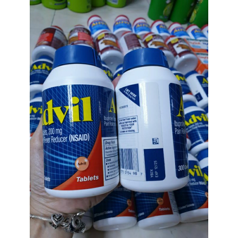 Ádvil 300 viên và 360 viên của Mỹ .Date xa.Có bán lẻ 1 lần 30 viên.