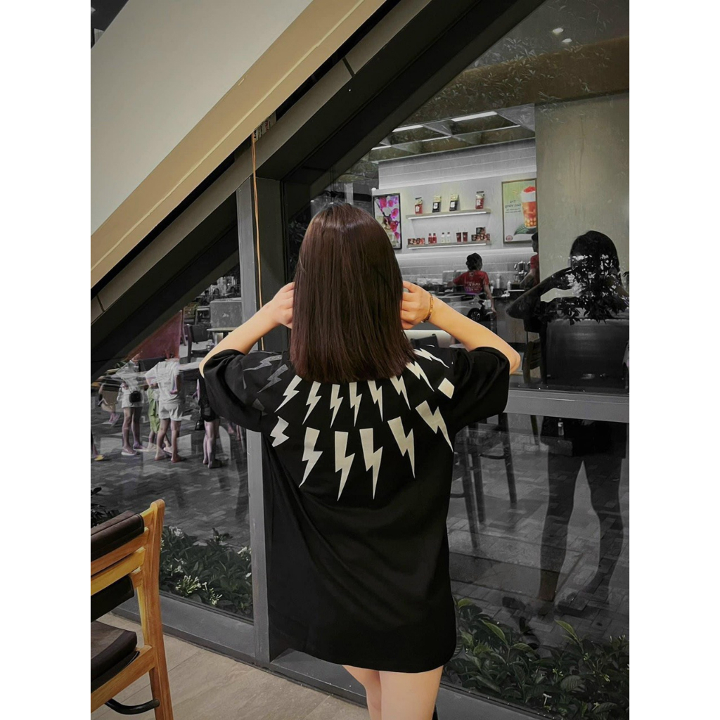 Áo Phông Nam Nữ Neil Barrett In Tia Sét Nhũ Kim Tuyến Cao Cấp, Áo Thun Thời Trang Nam Siêu Cấp Hot Trend Hè 2023 | BigBuy360 - bigbuy360.vn