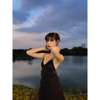 Đầm tầng hở lưng - Mpalette