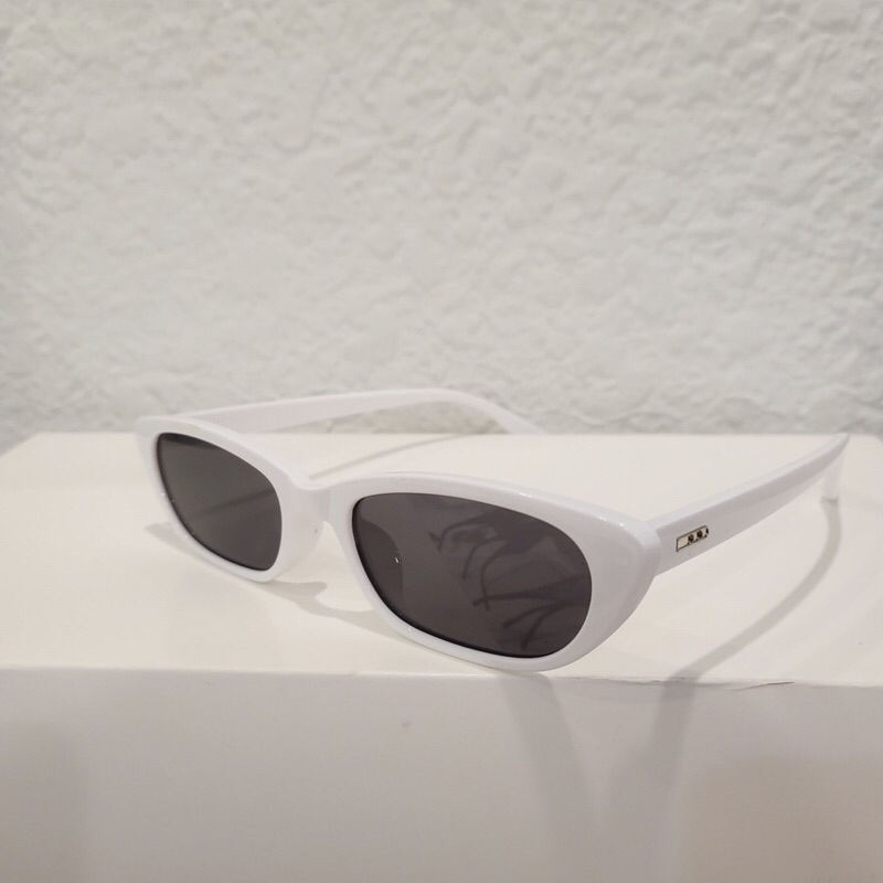 Kính râm thời trang nam nữ UV400 mắt xếch chữ nhật