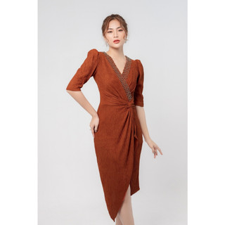 ĐẦM BODY THIẾT KẾ BODY THUN CỔ ĐẮP CHÉO ĐÍNH HẠT TAY LỠ - YB230629