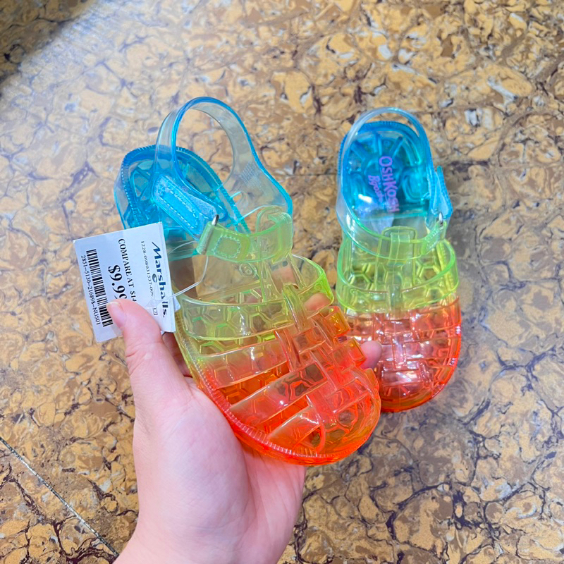 Sandal Nhựa OSHKOSH Màu Ombre Cầu Vồng Cho Bé Gái Size 5-12