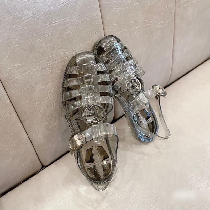 A Dép dọ nam GC quai hậu nam sandal GC mặt kim loại đế đúc quai cao su non